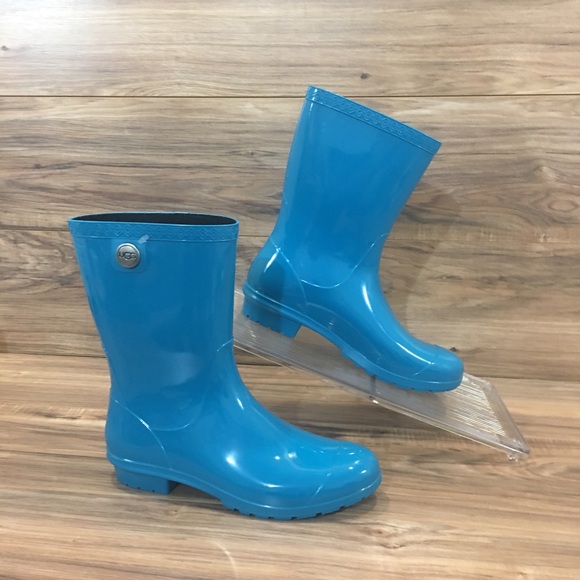 UGG Shoes - NEW UGG Sienna Rain Rubber Boots Sheepskin Insole